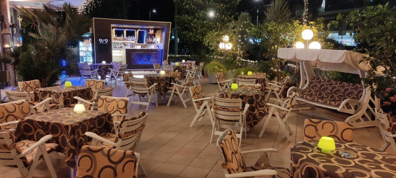 Hotel Adele Bellaria-Igea Marina Exterior photo
