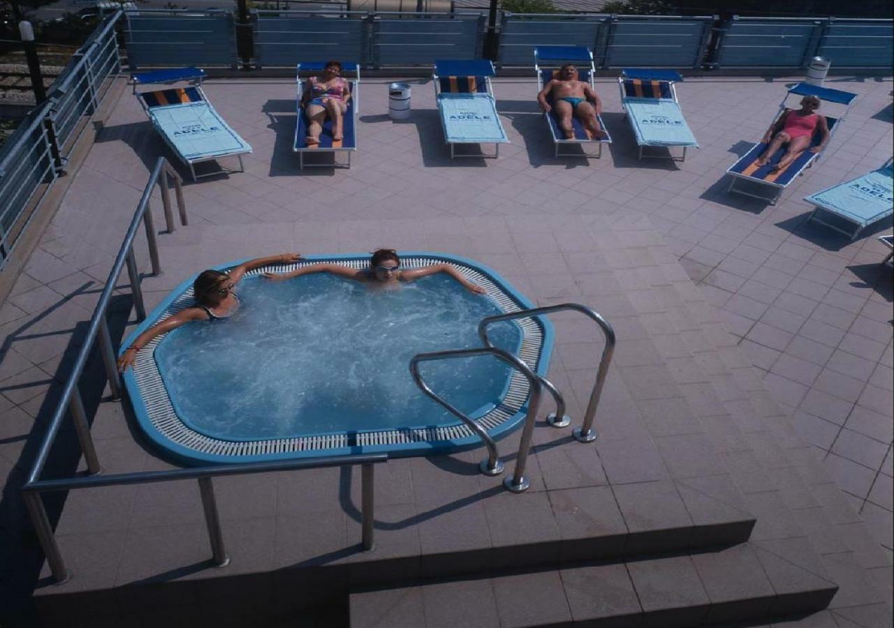 Hotel Adele Bellaria-Igea Marina Exterior photo